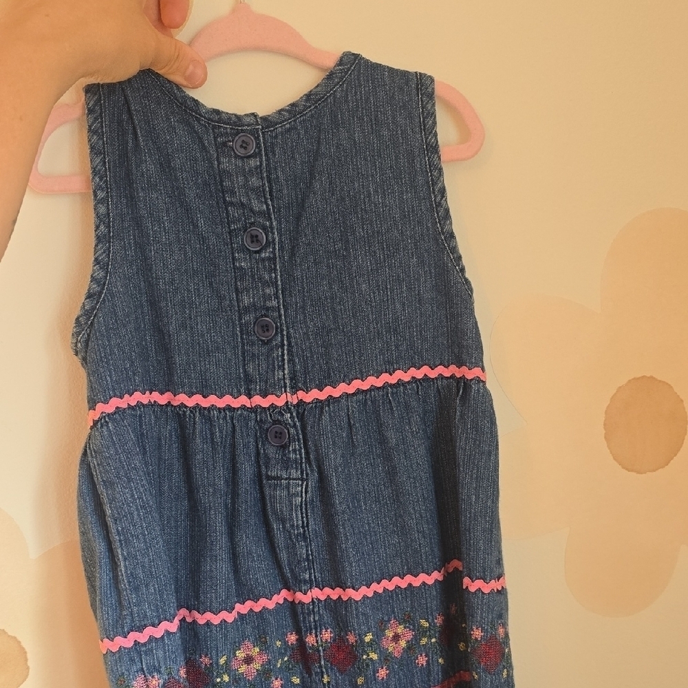 Vintage Embroidered Denim Girls Dress with Pink Floral Accents Size 2 - Picture 7 of 10